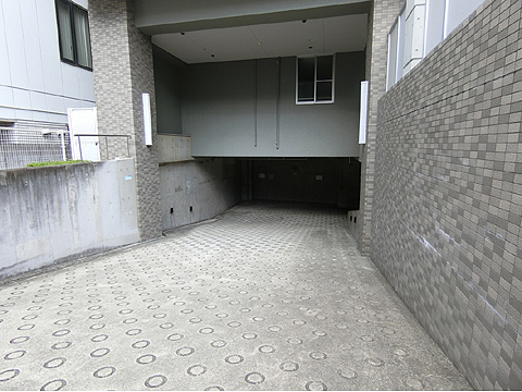 駐車場　CIMG0977