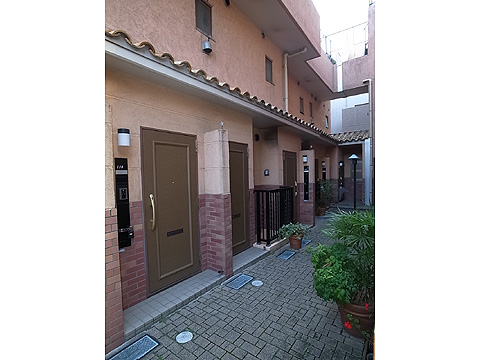 現地外観写真 建物外観