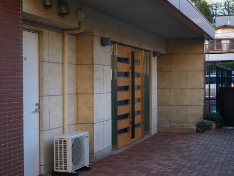 その他共用部 エントランス2