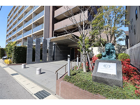 エントランス　エントランス