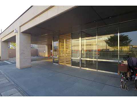 エントランス　エントランスアプローチ