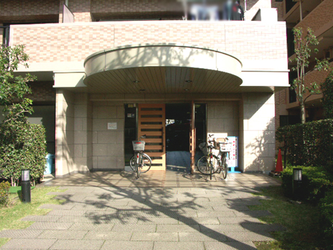 その他共用部 エントランス2