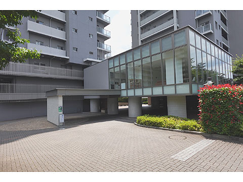 その他共用部 【共用棟、車寄せ】