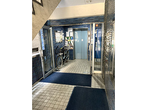 エントランス エントランス