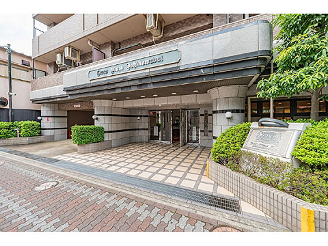 エントランス 正面エントランス