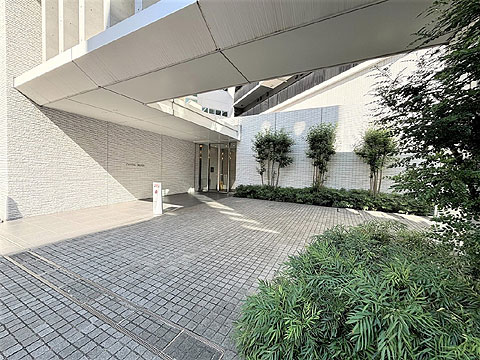 エントランス　エントランスアプローチ