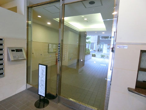その他共用部　オートロック付エントランス