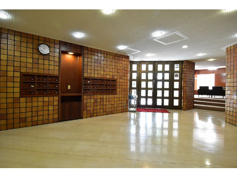 エントランス　エントランスホール