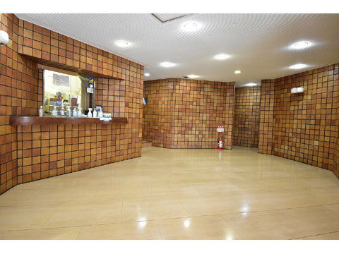 エントランス　エントランスホール