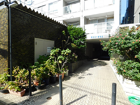 エントランス　エントランスアプローチ