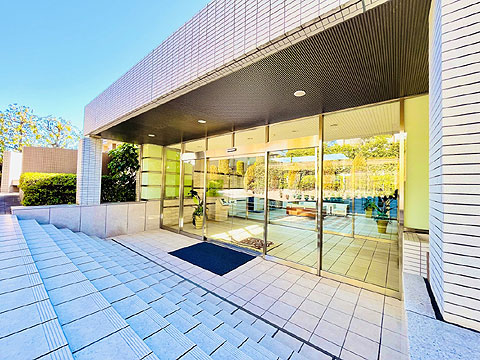 その他共用部 4階メインエントランス前