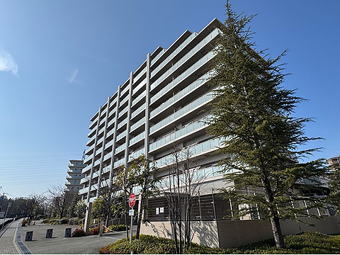 現地外観写真 東棟