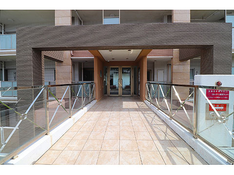 エントランス　IMG_9878