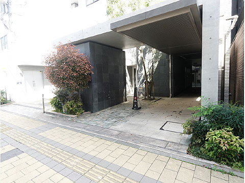 エントランス 西側エントランス