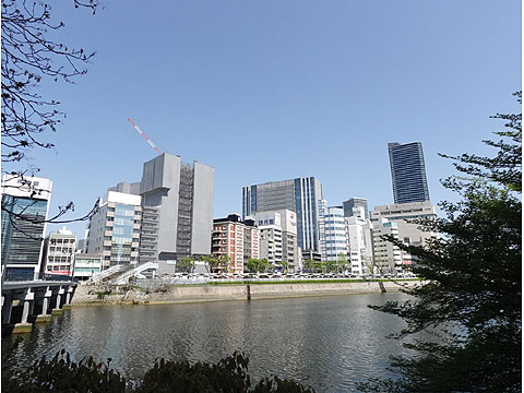 その他共用部 遊歩道から京橋川