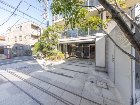 エントランス　エントランス