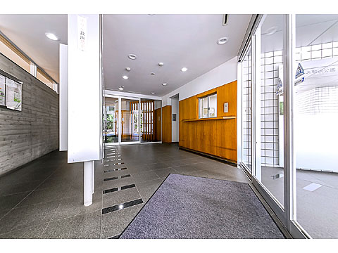 その他共用部 エントランス内部