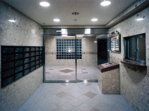 その他共用部 風除室