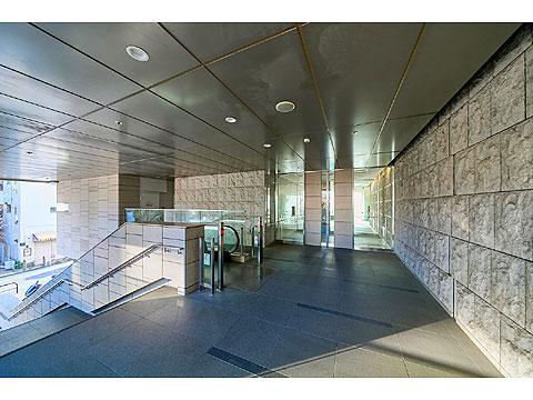 エントランス　2階エントランスアプローチ