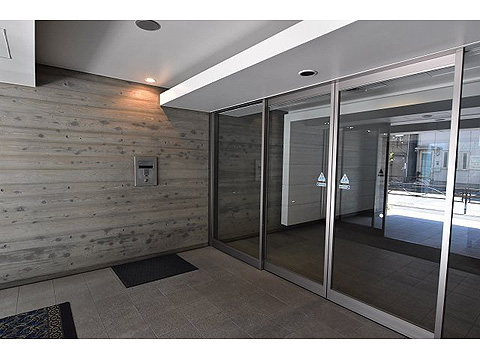 エントランス　エントランス