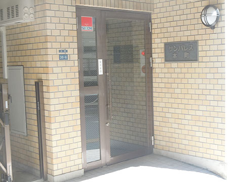 エントランス　エントランス