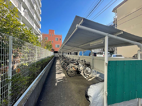 その他共用部　駐輪場（南側）