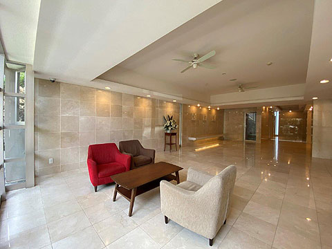 ロビー　IMG_4014