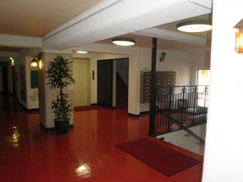 その他共用部 エントランス内