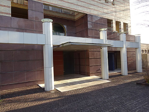 エントランス　マンション入口