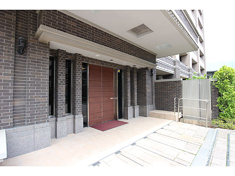 エントランス エントランス