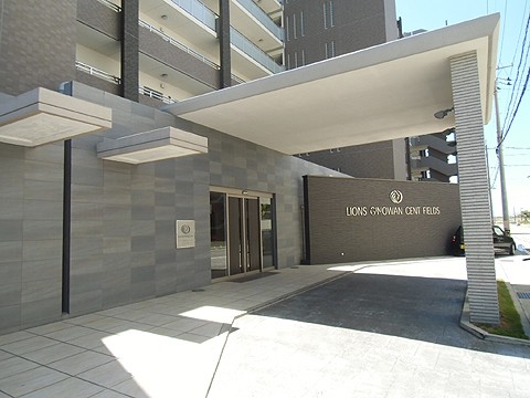 その他共用部 マンション入口