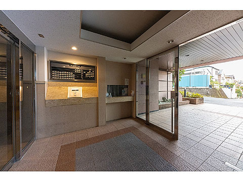 エントランス　エントランス３