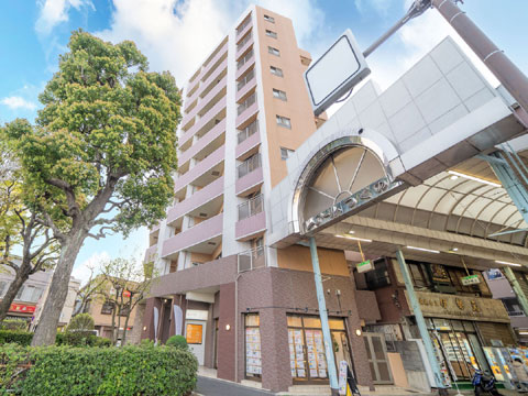 現地外観写真　ライオンズグローベル横濱鶴見