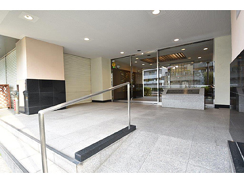 エントランス　エントランス