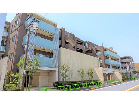 現地外観写真　全32戸