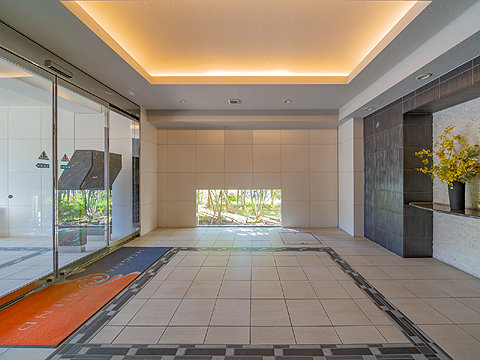 エントランス プレジール世田谷上馬