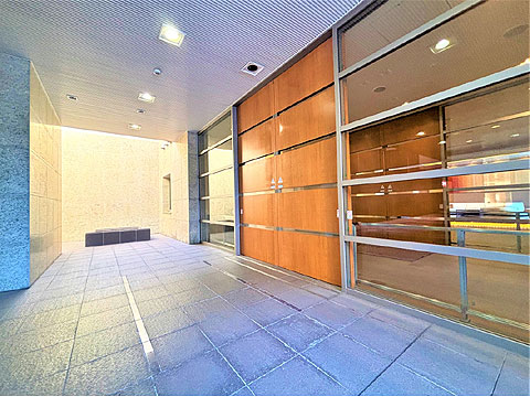 エントランス 2階エントランスアプローチ