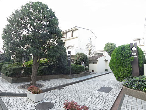 エントランス　エントランス