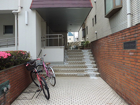 その他共用部　エントランス2