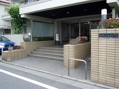 その他共用部　エントランス2