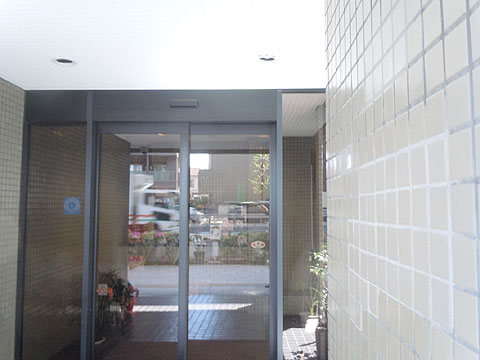 エントランス　エントランス