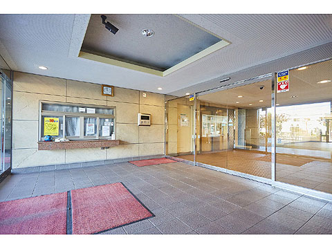 エントランス　風除室