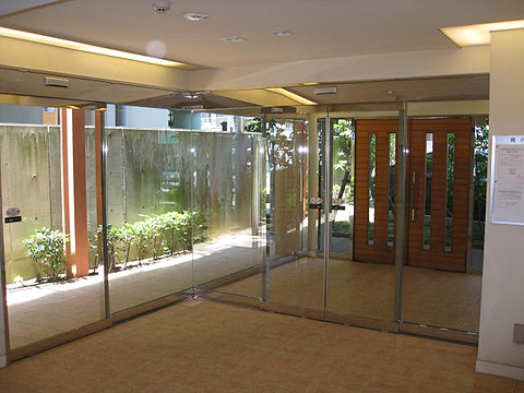 エントランス エントランス