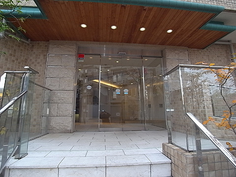 エントランス　エントラス