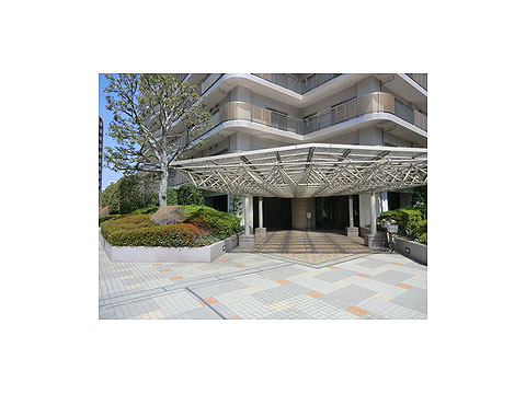 その他共用部　エントランス前