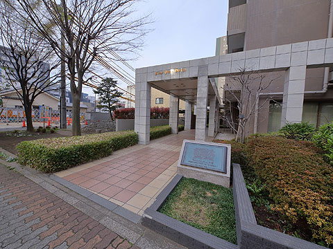 エントランス　エントランス２