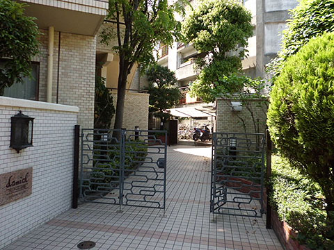 その他共用部　エントランス2