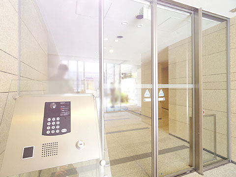 エントランス　オートロック