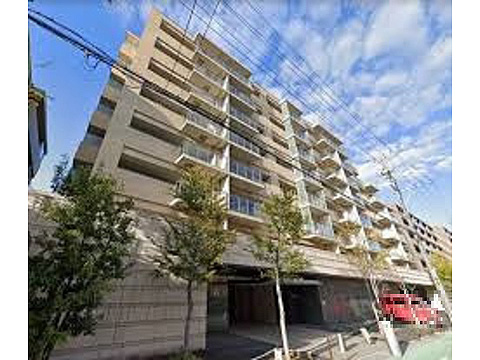 現地外観写真　建物外観（南西側）