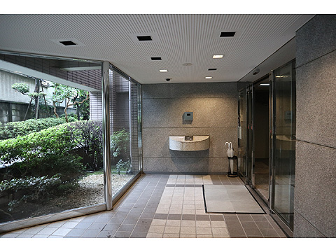 その他共用部　風除室